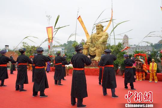 祭祀大典?！≠R俊怡 攝