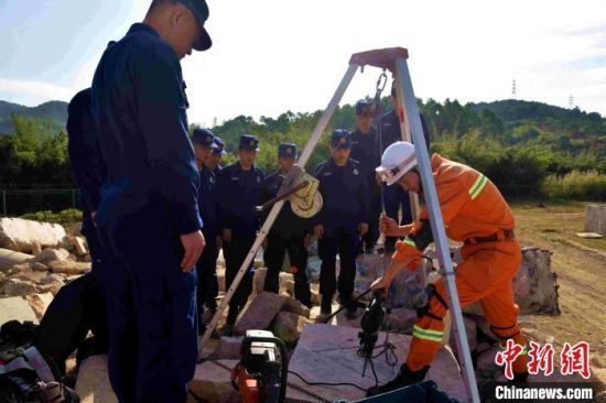 圖為地震救援訓(xùn)練。森林消防 供圖